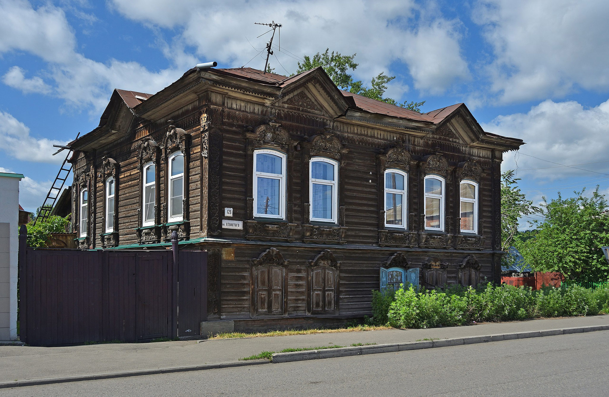 Толстого 128, Бийск (Tolstogo 128, Biysk)
